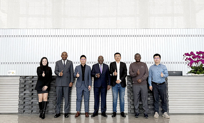 Tanzanian Minister of Finance Visits Twyford International Headquarters